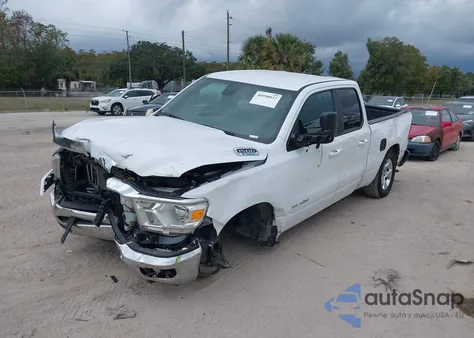 2022 Ram 1500 Big Horn 4X2 6'4 Box из США, поврежденный, VIN 1C6RREBG8NN219567